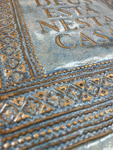 DETENTE DEUS ESTÁ NESTA CASA / AZUL + ORO